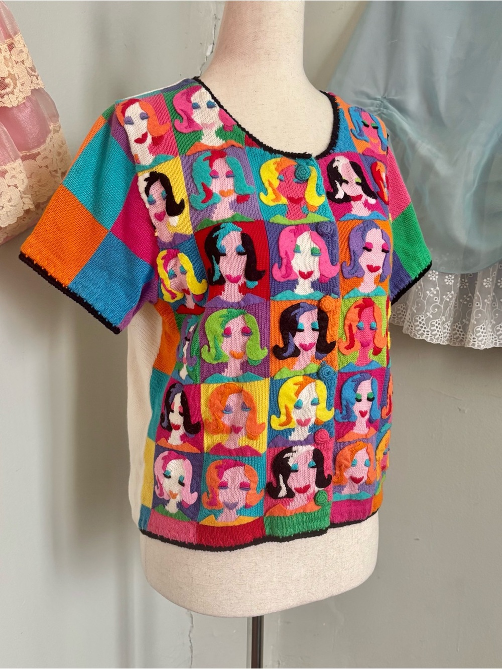 Michael Simon Multicolor Pop-Art Sweater top - Picture 2 of 8